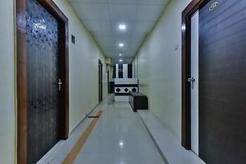 Hotel Bkc Inn Mumbai Exteriör bild